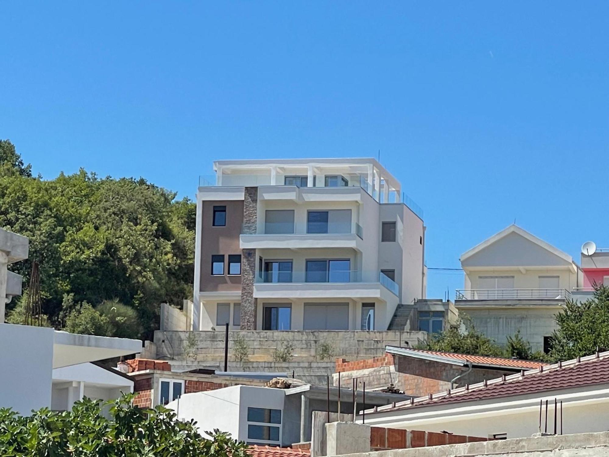 Apartments Hollaj Ulcinj Exterior photo